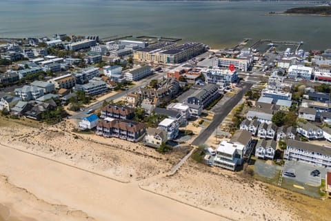 One block to the beach in the heart of Dewey Beach