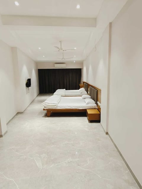 Deluxe Room | Free WiFi