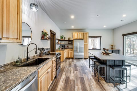 Nisswa Vacation Rental | 3BR | 2BA | 1,750 Sq Ft