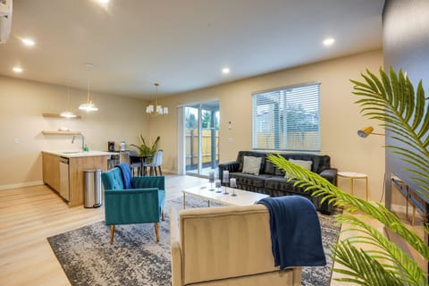 Vancouver Vacation Rental | 2BR | 2.5BA | 1,524 Sq Ft