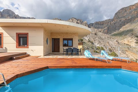 Holiday Home Swimming Pool