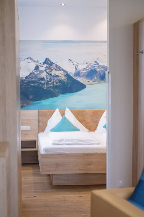 Apartment, 1 Bedroom, Accessible, Smoking | 1 bedroom