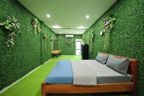 Superior Double Room | Desk, laptop workspace, free WiFi