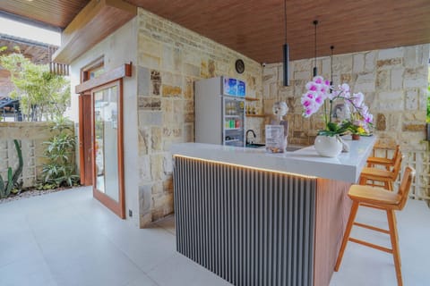 Standard Double Room | Shared kitchen