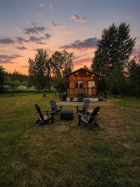Golden hour. Quiet skies. Your own little slice of North Idaho.