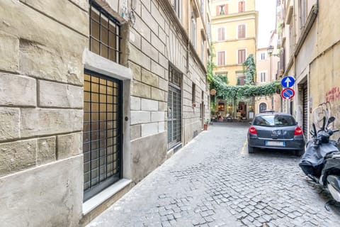 Comfort Apartment, 2 Bedrooms | Property grounds
