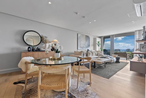 Dining / Living Room