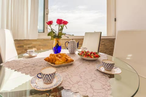 Apartment (A1) | Private kitchen | Fridge, microwave, stovetop, espresso maker