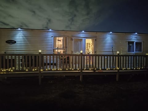 Sands Retreat