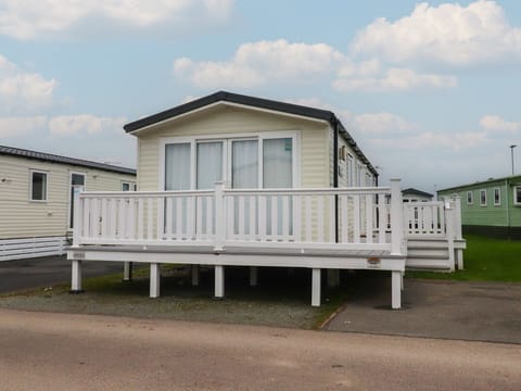 Poppy Lodge