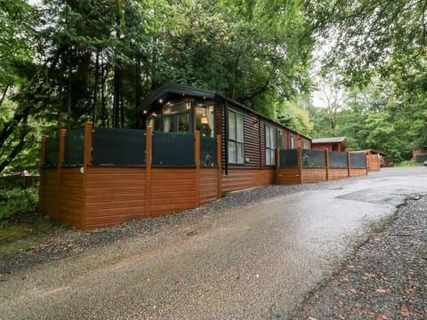 Feather Hill Lodge White Cross Bay, Skiptory Howe 38