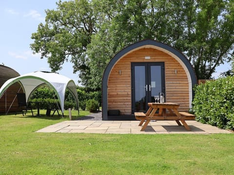 Honeypot Hideaways - Manuka