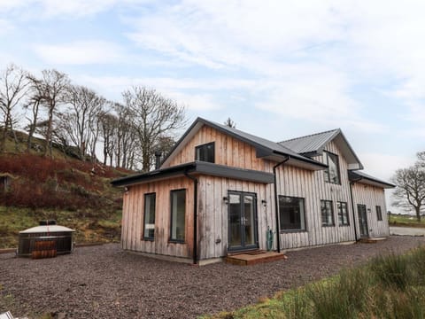 Faodail House