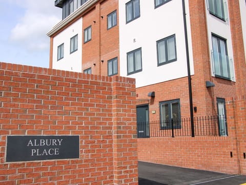42 Albury Place