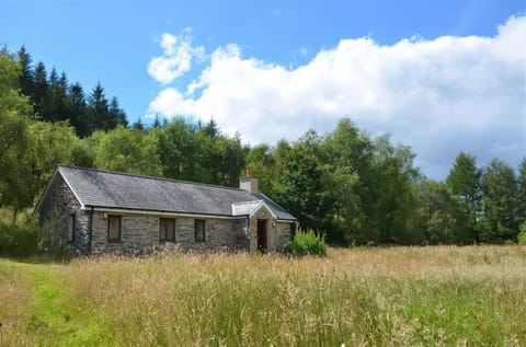 Cae'n Y Coed Barn