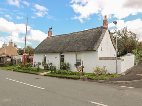 Rowantree Cottage