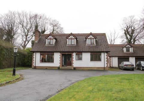 Tudor Lodge