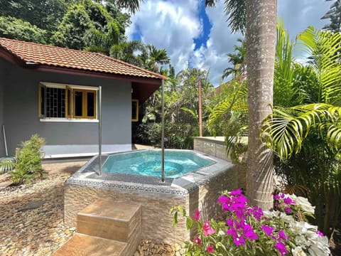 House, 1 Bedroom, Smoking, Private Pool | Pool | Outdoor pool