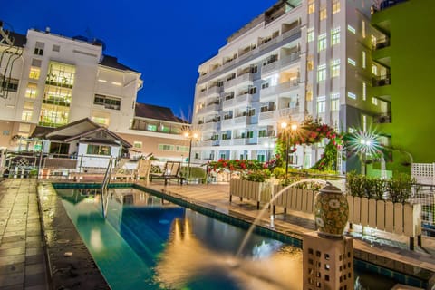Outdoor pool