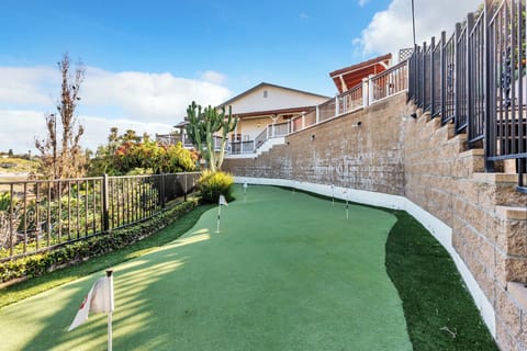 Mini golf for more fun!
