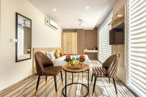 Comfort Double or Twin Room, City View | Desk, laptop workspace, free WiFi