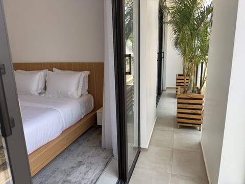 Apartment | Laptop workspace, iron/ironing board, WiFi (free)