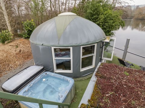 Lakeview Yurt