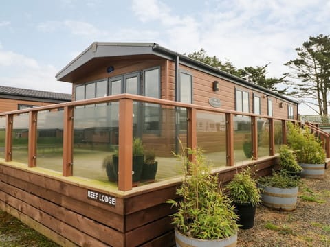 Reef Retreat