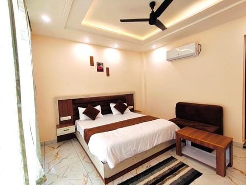 Deluxe Double Room, City View | Free WiFi