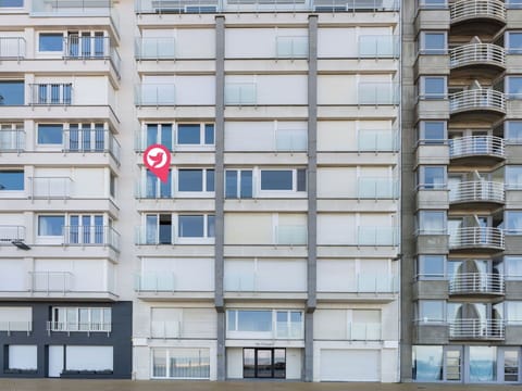 Daytime, Building, Apartment, Urban Area, City, Architecture, Facade, Metropolitan Area, Condominium