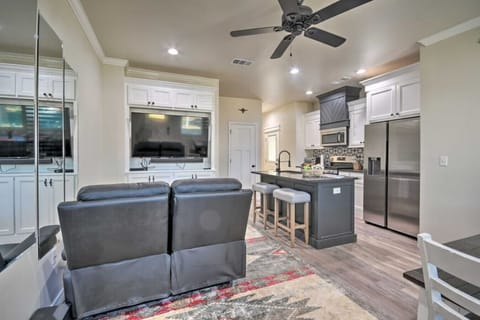 Living Room | Sectional Seating | Open Kitchen & Island Bar