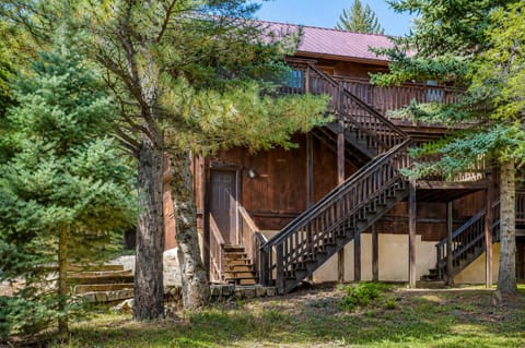 Your secluded cabin tucked into three private acres of forest