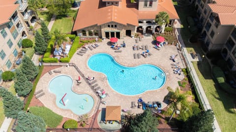 Located in the charming Bella Piazza resort, known for its relaxing atmosphere and convenient location.