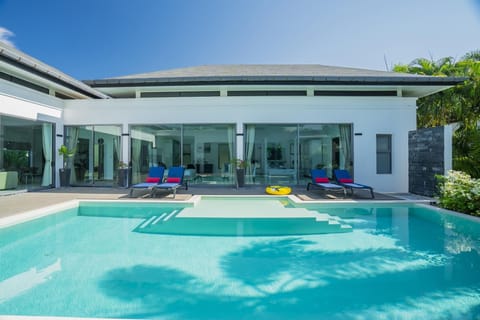 Villa Destiny, 4 Bed Private Pool, Near Beaches (9046)
