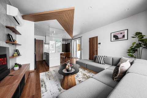 Apartment | Living area