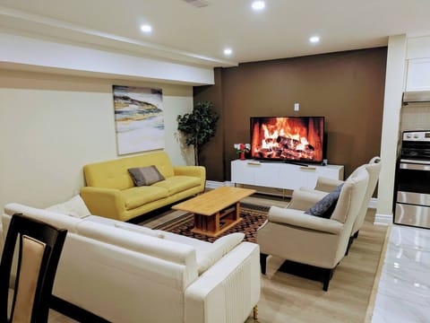 House, 2 Bedrooms | Living area