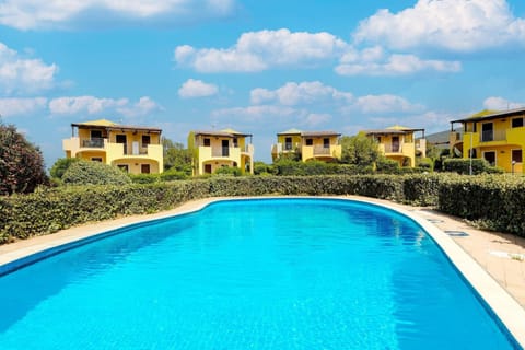 Holiday Home Swimming Pool