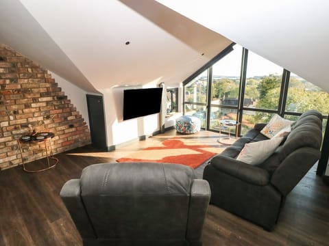 11 Brython Place