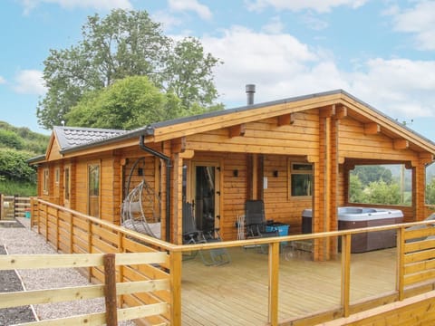 Manor Farm Lodges - Red Kite Lodge