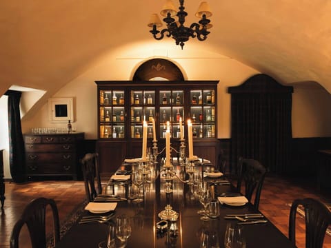 Furniture, Interior Design, Table, Light Fixture, Ceiling, Lighting, Chair, Flooring, Kitchen & Dining Room Table, Dining Room