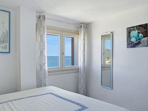 Interior Design, Furniture, Sea, Floor, Room, Linens, Window Covering, Apartment, Window Treatment