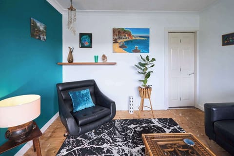 House | 1 bedroom