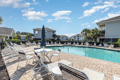Willow Bend Pool Area