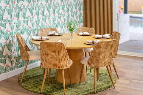 Because this dining room isn’t just for meals—it’s for moments.