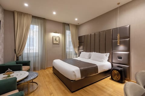 Superior Double Room | In-room safe, desk, laptop workspace, soundproofing