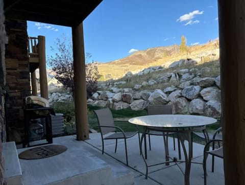 Patio | BBQ Grill | Mountain Views & Outdoor Dining Table