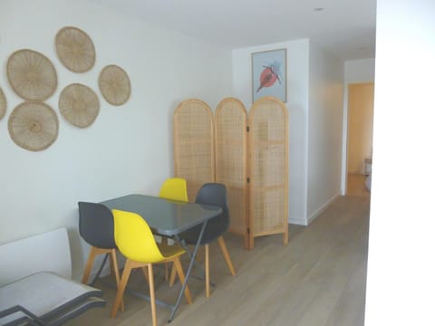 House | Dining