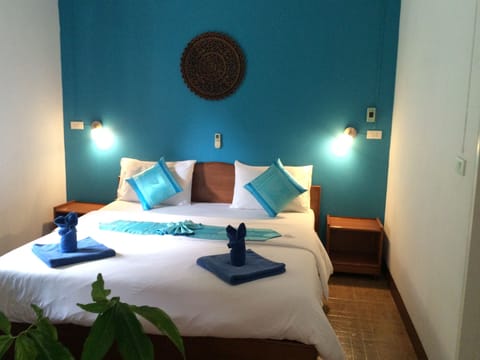 Deluxe Bungalow | 1 bedroom, minibar, in-room safe, desk