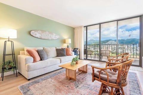 ★ "Sanders place exceeded our expectations. It was clean and exactly as shown, and was SO cozy and comfortable" ★