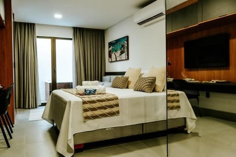 Comfort Apartment | Blackout drapes, iron/ironing board, free WiFi